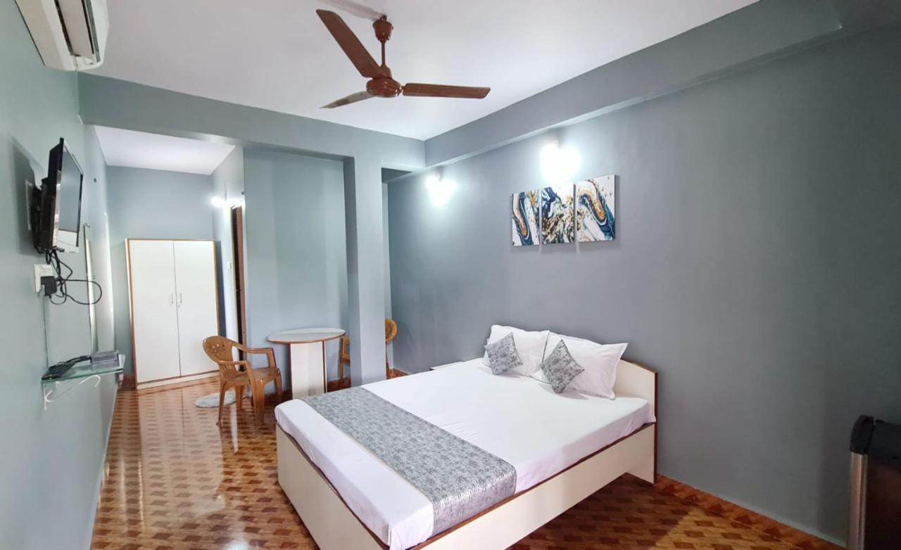 Jackson'S Beach House Calangute Aparthotel Bagian luar foto